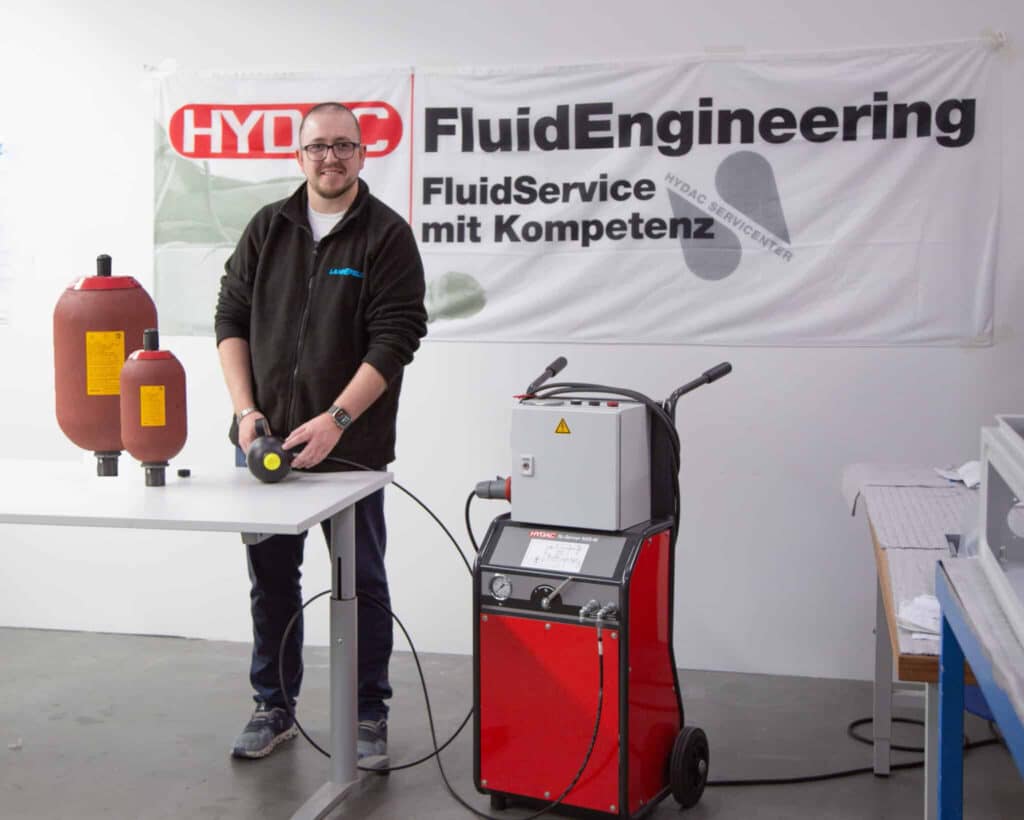 Hydac Druckspeicher füllen