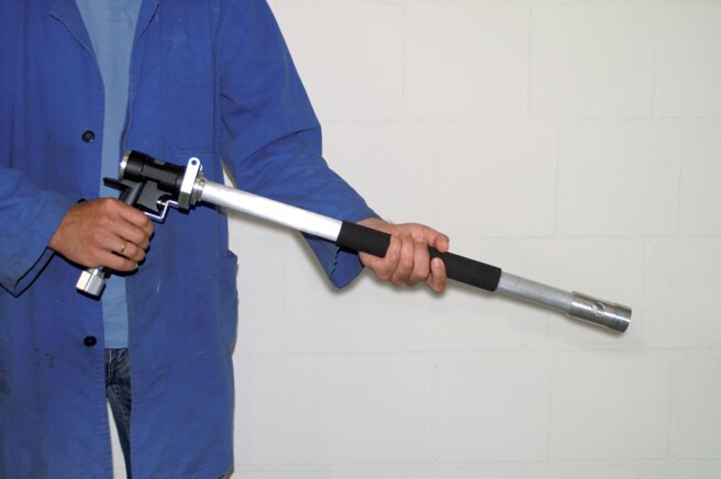 Exemplarische Darstellung: CANNON Blaspistole mit Standard-Düse (1200 mm) und Komfortbetätiger