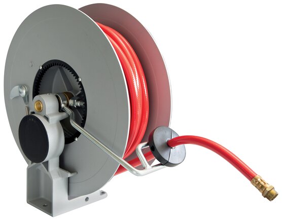 Zgleden uprizoritev: Hose reel (open)